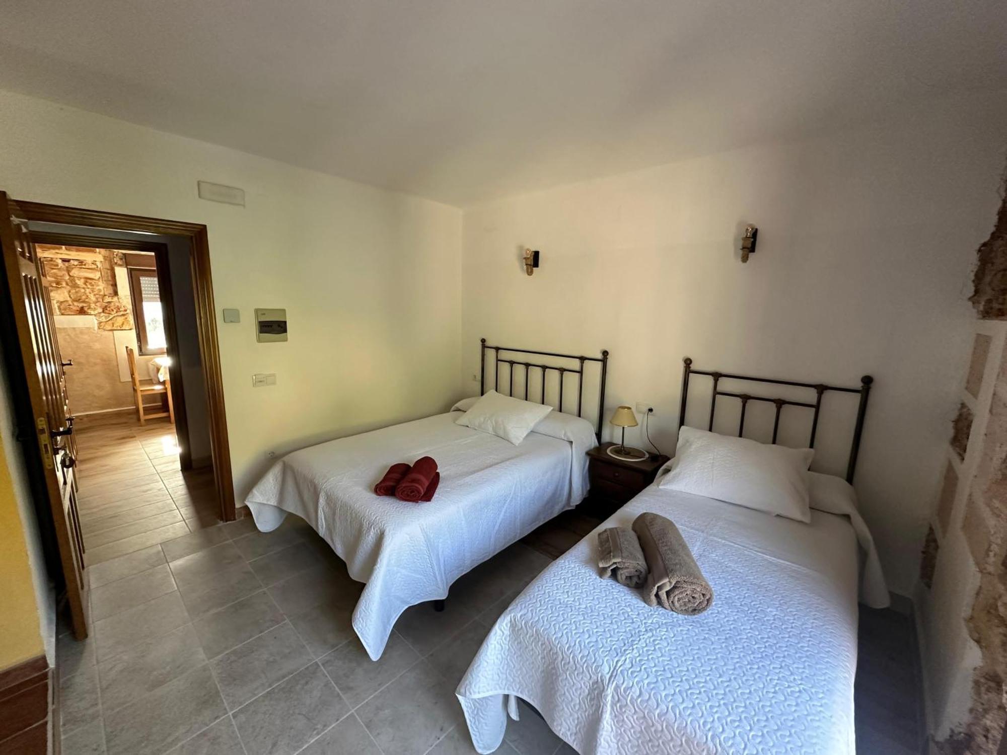 Casa Rural Torremontero Apartamentos Hornos Eksteriør bilde